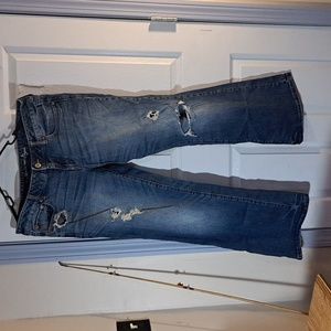 American eagle boyfriend jeans